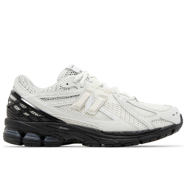 New Balance 1906R x Comme des Garçons Homme White Black M1906RCO