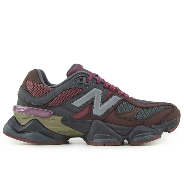New Balance 9060 Black Violet
