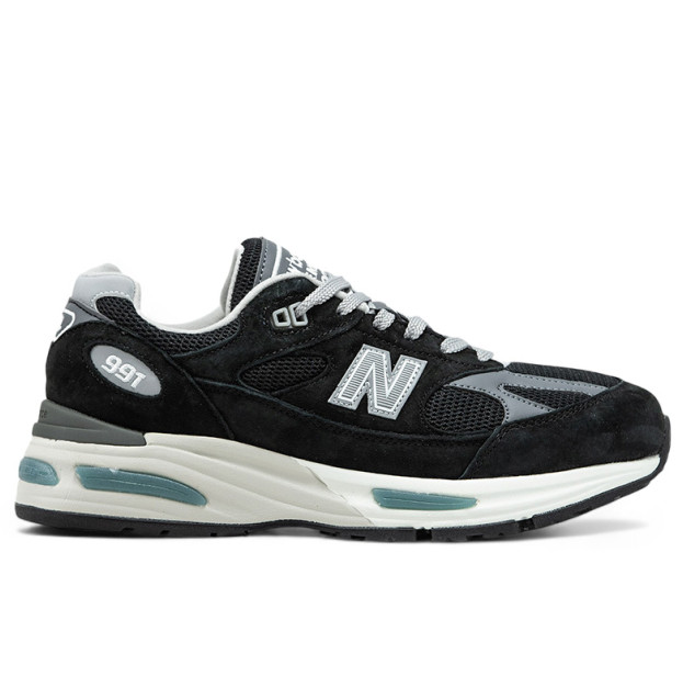 New Balance 991v2 Made in England Black U991BK2
