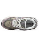 New Balance 2010 Pink Beige Grey