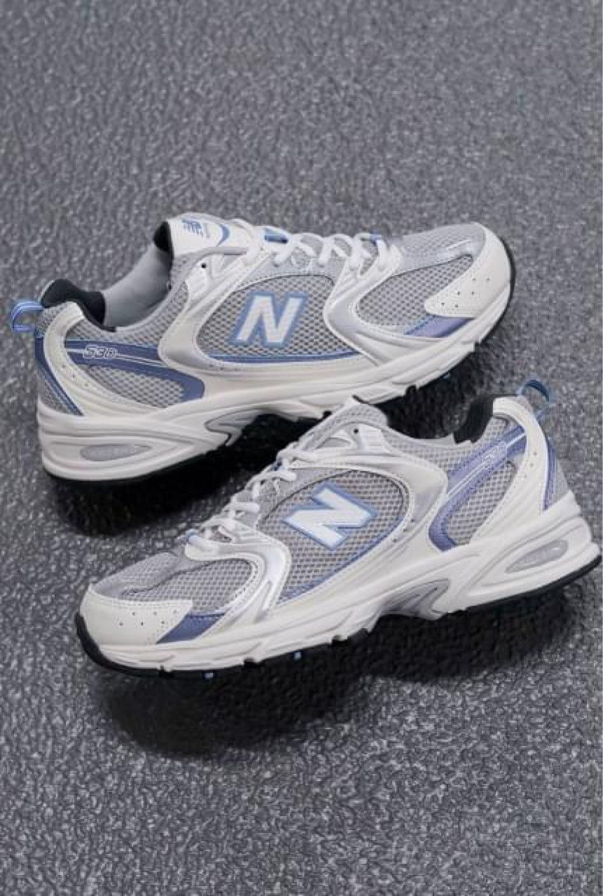New Balance 990